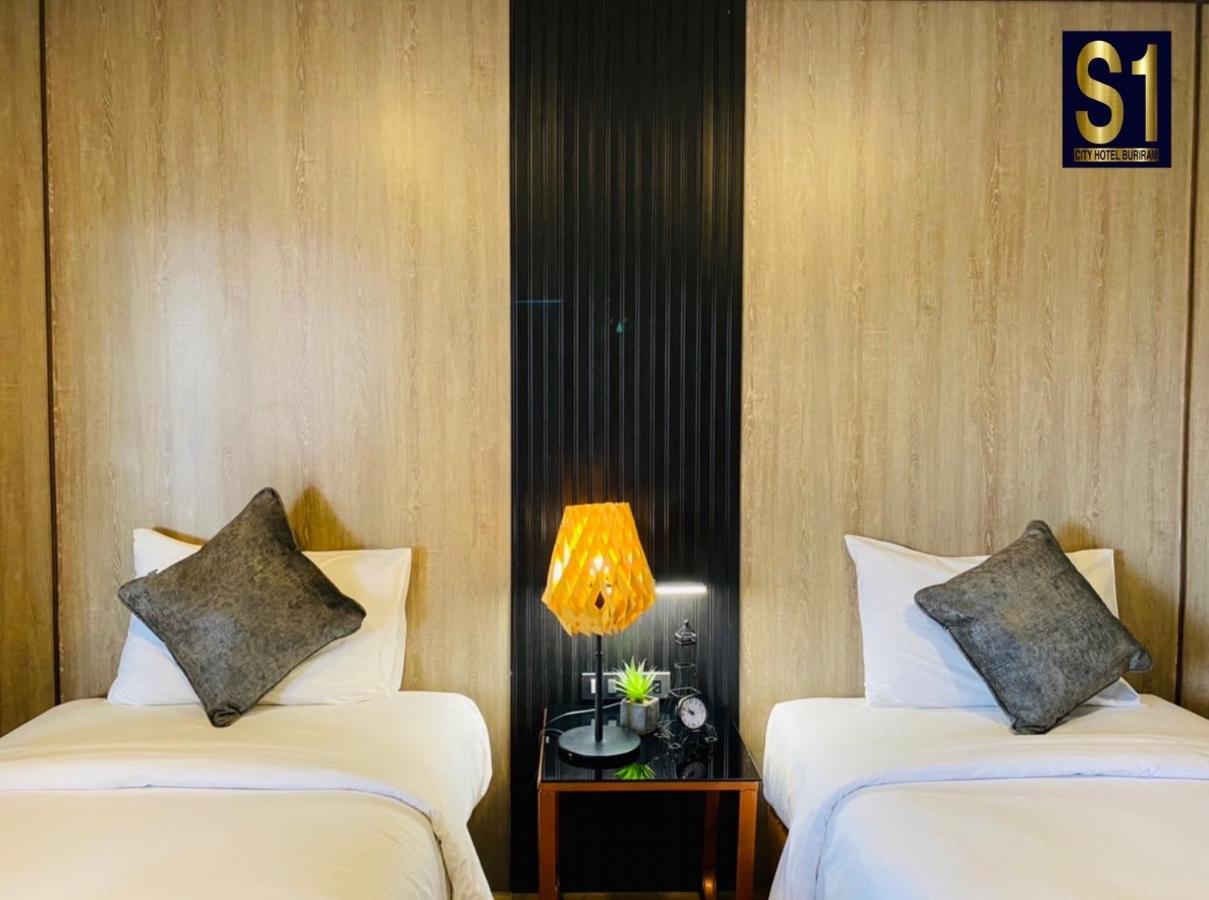 S1 City Hotel Buriram Buitenkant foto