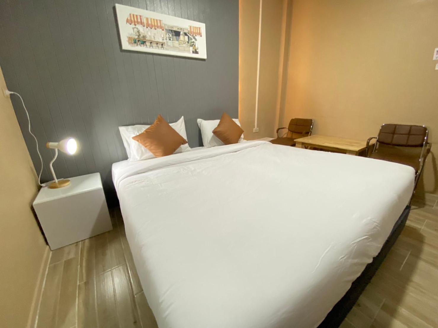 S1 City Hotel Buriram Buitenkant foto