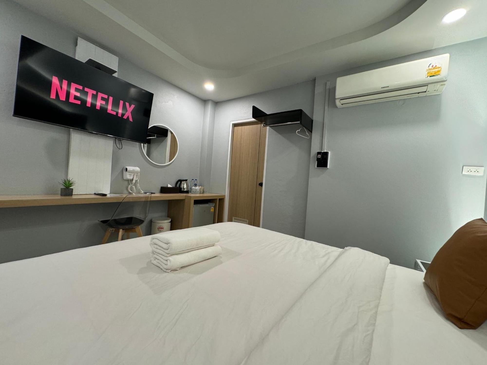 S1 City Hotel Buriram Buitenkant foto